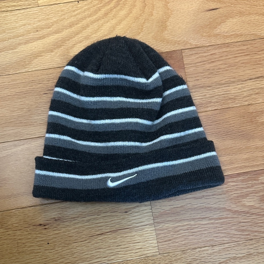 Nike Youth Black and White Striped Beanie